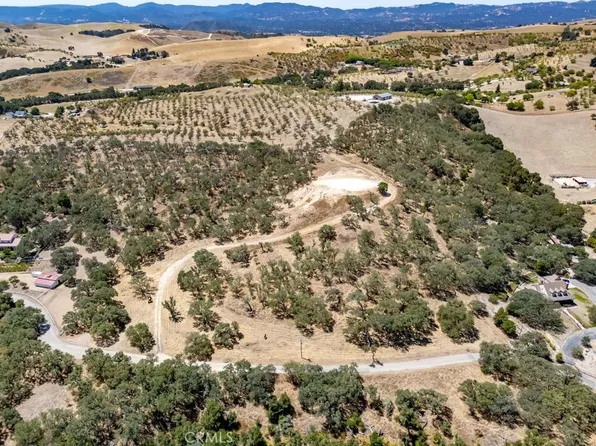 835 Spring Creek Way, Templeton, CA 93465