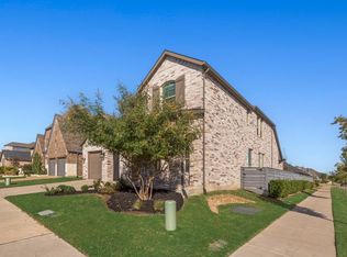 7001 Spring Park Dr, Aubrey, TX 76227