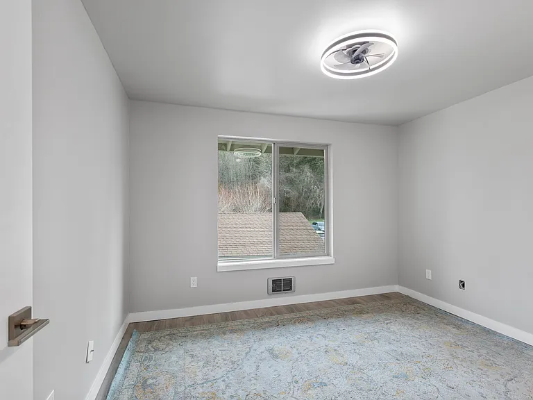 23401 Lakeview Dr #J304 — Photo 15