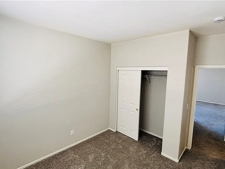 10660 Windrose Point Ave — Photo 16