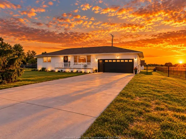 4259 Graham Side Rd, Kingsville, ON N0R 1B0