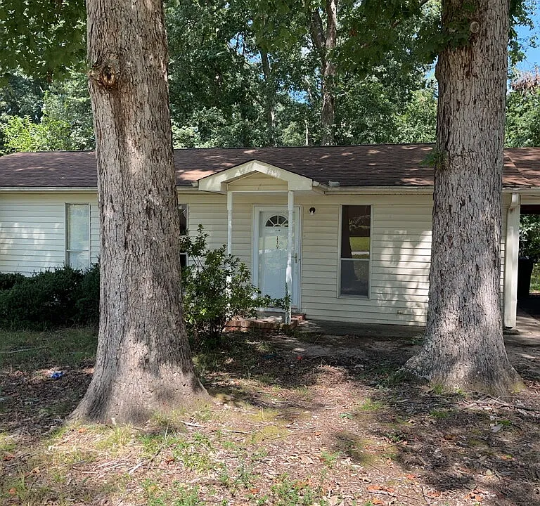 119 Oak Park Dr