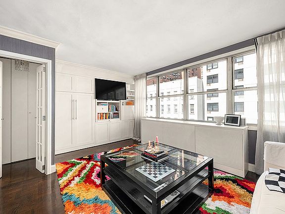 4th image of 310 E 70th St APT 5J