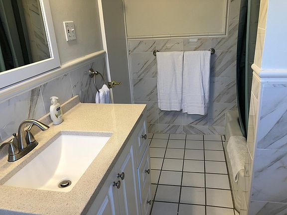 4th image of 30 Cumberland St