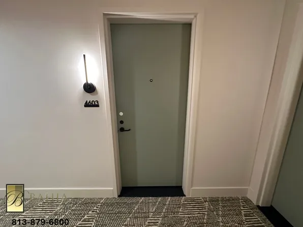 159 NE 6th St #4603, Miami, FL 33132