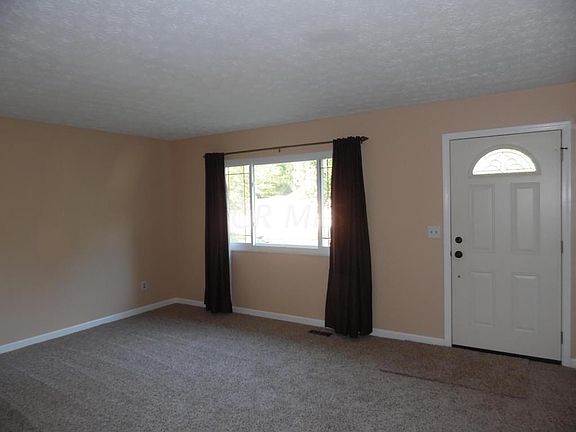 2nd image of 331 Sycamore Dr