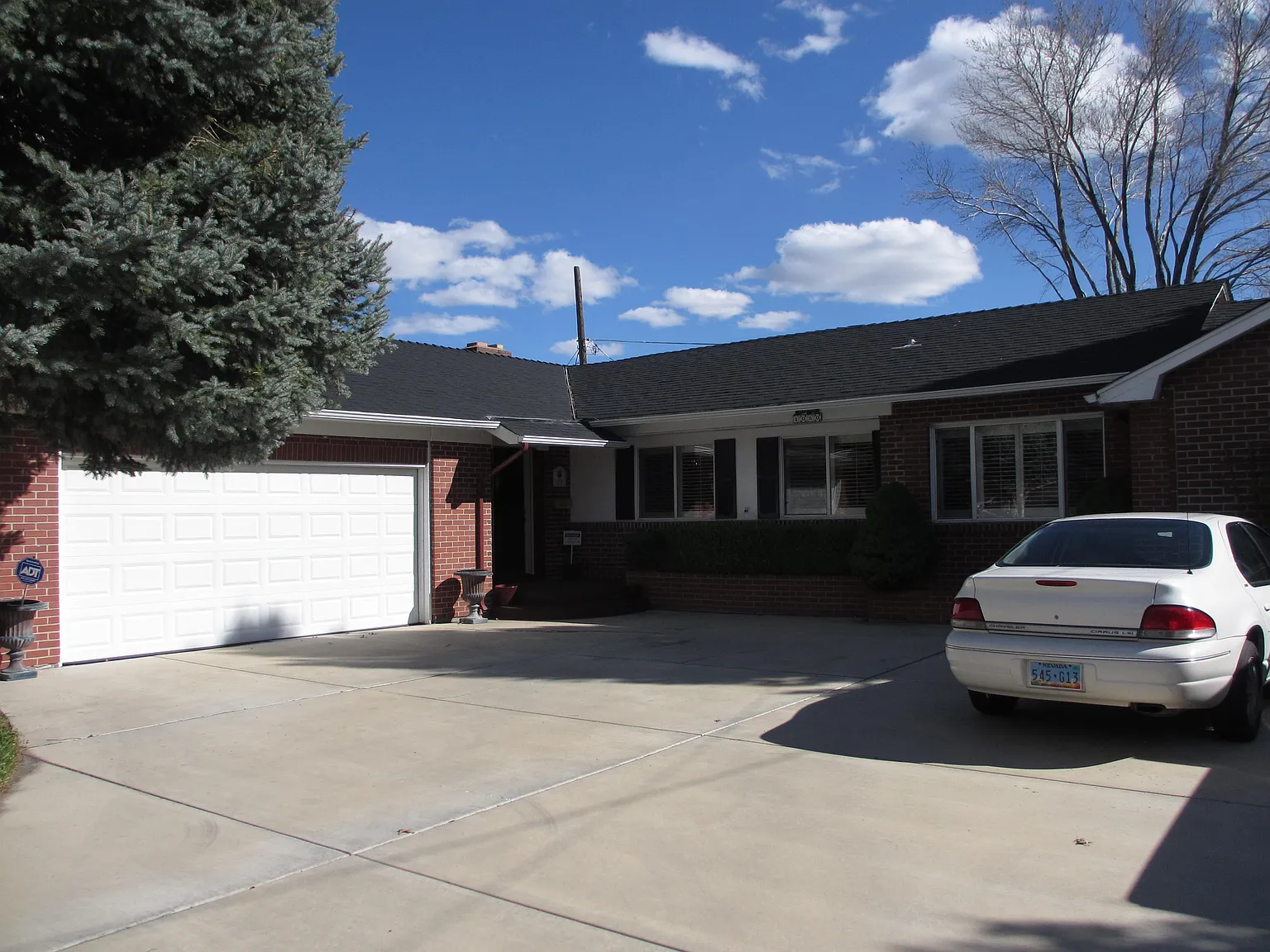 1050 Marsh Ave photo 1
