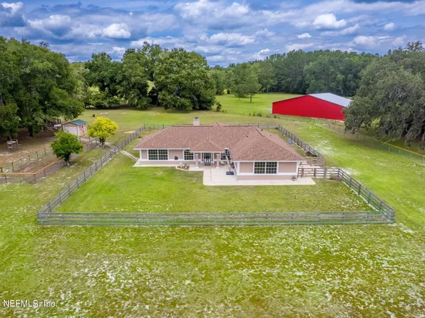 24310 NE 35 Avenue, Melrose, FL 32666