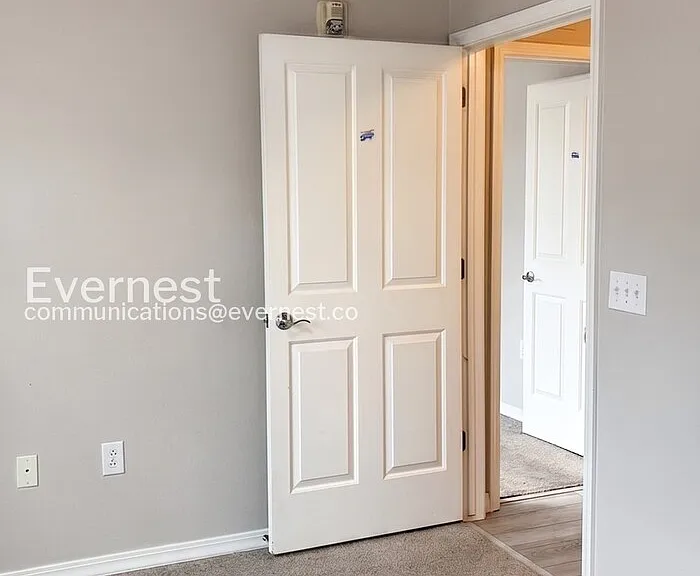2133 Krisron Rd #E-105 — Photo 16
