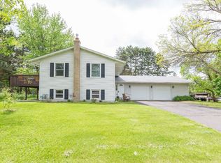 39050 Grand Ave, North Branch, MN 55056