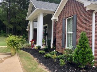 123 High Point Dr, Tupelo, MS 38801