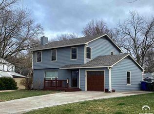 1617 Oxford Rd, Lawrence, KS 66044
