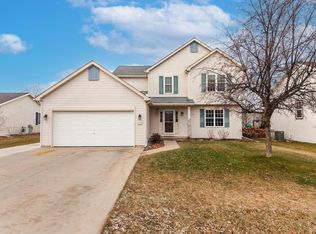 1191 Center St, Hartford, WI 53027