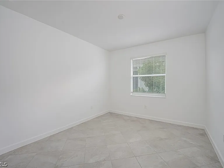 20601 Hazelnut Ct — Photo 13