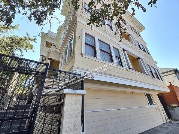 963 18th St APT E, Oakland, CA 94607