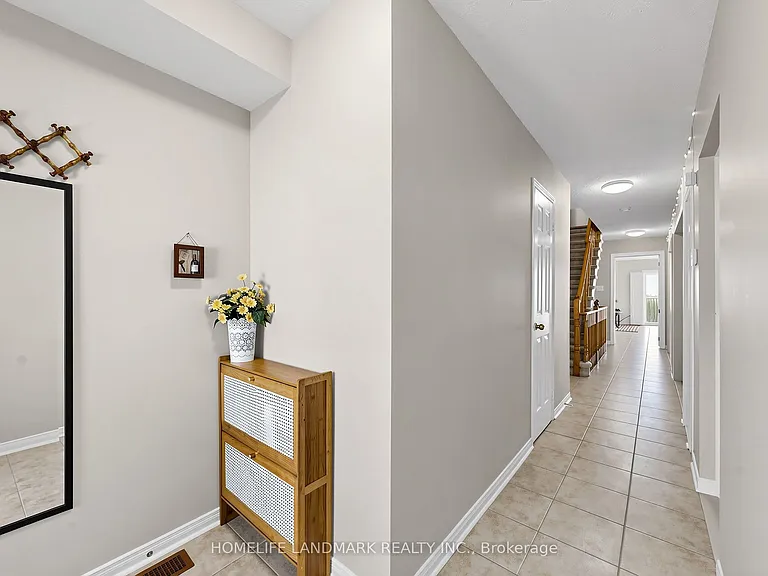 113 Guinevere Rd — Photo 4