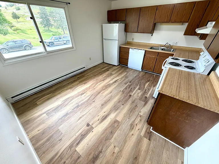 603 S. California St. — Photo 8