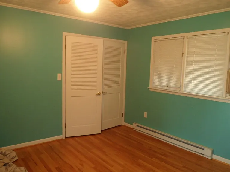 1068 Monteith Branch Rd — Photo 7