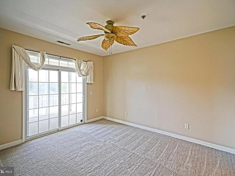 34383 Summerlyn Dr #111 — Photo 6