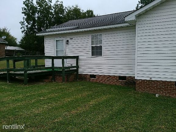 4th image of 108 Warren Ave #B