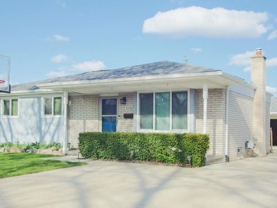 40148 Radcliff Dr, Sterling Heights, MI, 48313