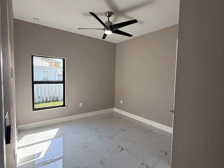 1518 Nelson Rd N — Photo 17
