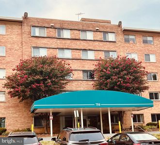 750 S Dickerson St APT 213, Arlington, VA, 22204