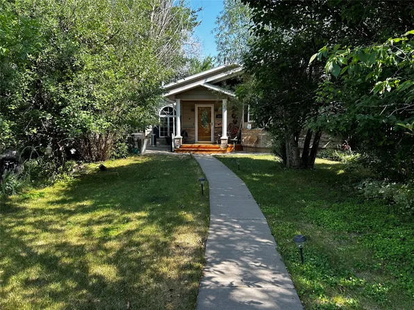 3717 4th Ave N, Great Falls, MT 59401
