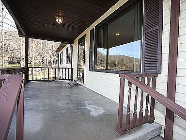 2nd image of 308 George Maynard Rd
