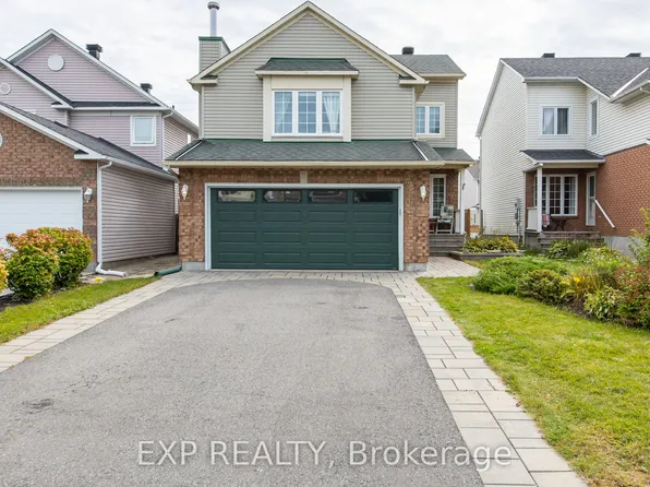 2162 Gardenway Dr, Ottawa, ON K4A 3S4