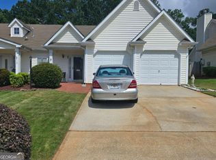 105 Courtyard Ln, Newnan, GA 30265