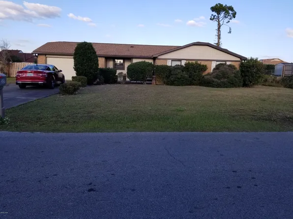325 Courtford Dr, Panama City, FL 32404