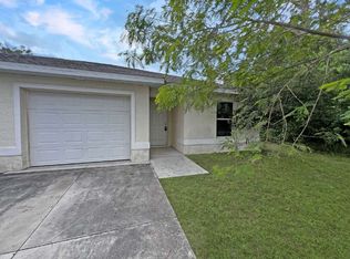 4987 28th St SW, Lehigh Acres, FL 33973