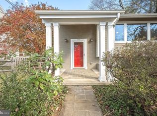 2455 Flint Hill Rd, Vienna, VA 22181