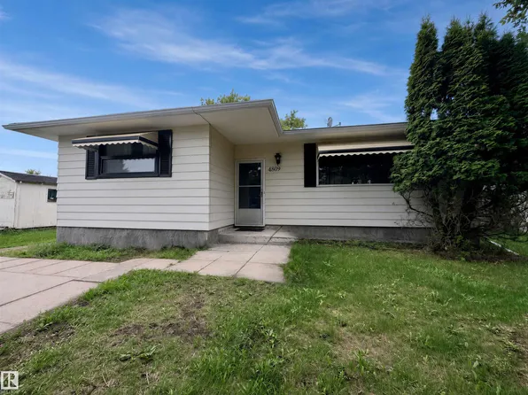 4809 52nd St, Smoky Lake, AB T0A 3C0