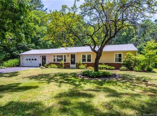 48 Maple Hollow Rd, New Hartford, CT 06057