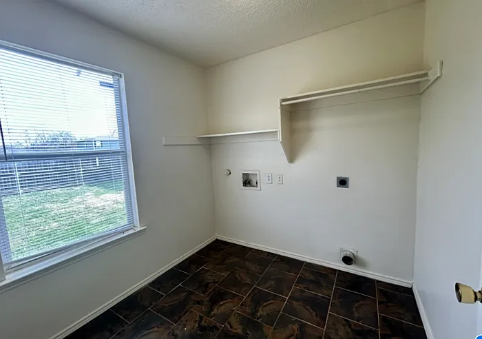 3109 Pinehurst Ct — Photo 19