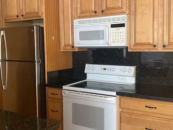 3rd image of 14410 N Teakwood Ln #171A