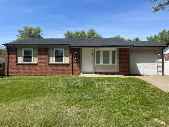 2415 Stoney End Ct, Florissant, MO 63031