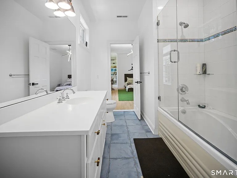 164 W Ln — Photo 27