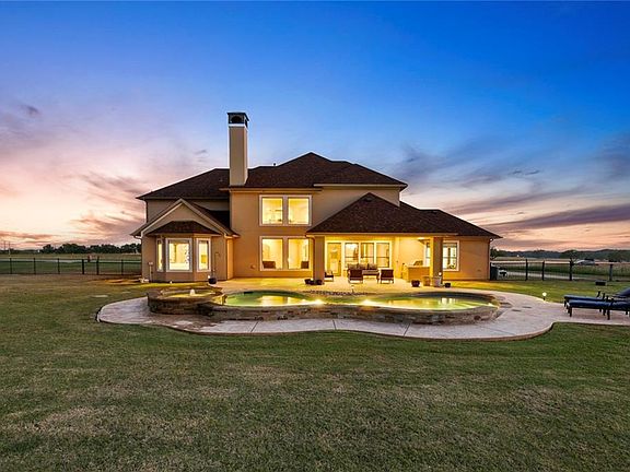 5th image of 212 Martingale Dr