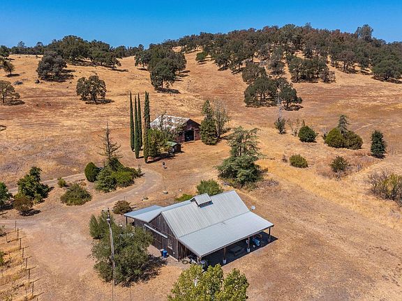 5th image of 9079 Miller Way