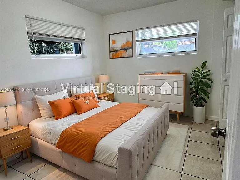 1754 NW 45th St #1754 — Photo 2