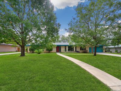 306 Tamworth Dr, Castle Hills, TX, 78213
