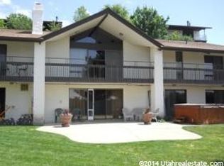 150 Columbia Dr, Tooele, UT 84074