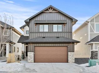 116 N Ranchers Vw, Okotoks, AB T1S 5R7