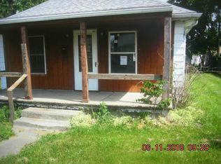 912 W Jefferson St, Frankfort, IN 46041