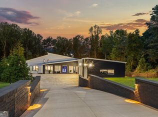 3240 Smithtown Rd, Suwanee, GA 30024