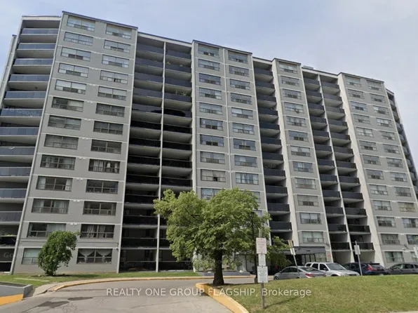 10 Tobermory Dr #904, Toronto, ON M3N 2Y5