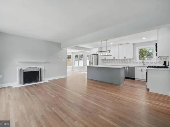 505 N Naylor St, Alexandria, VA 22304